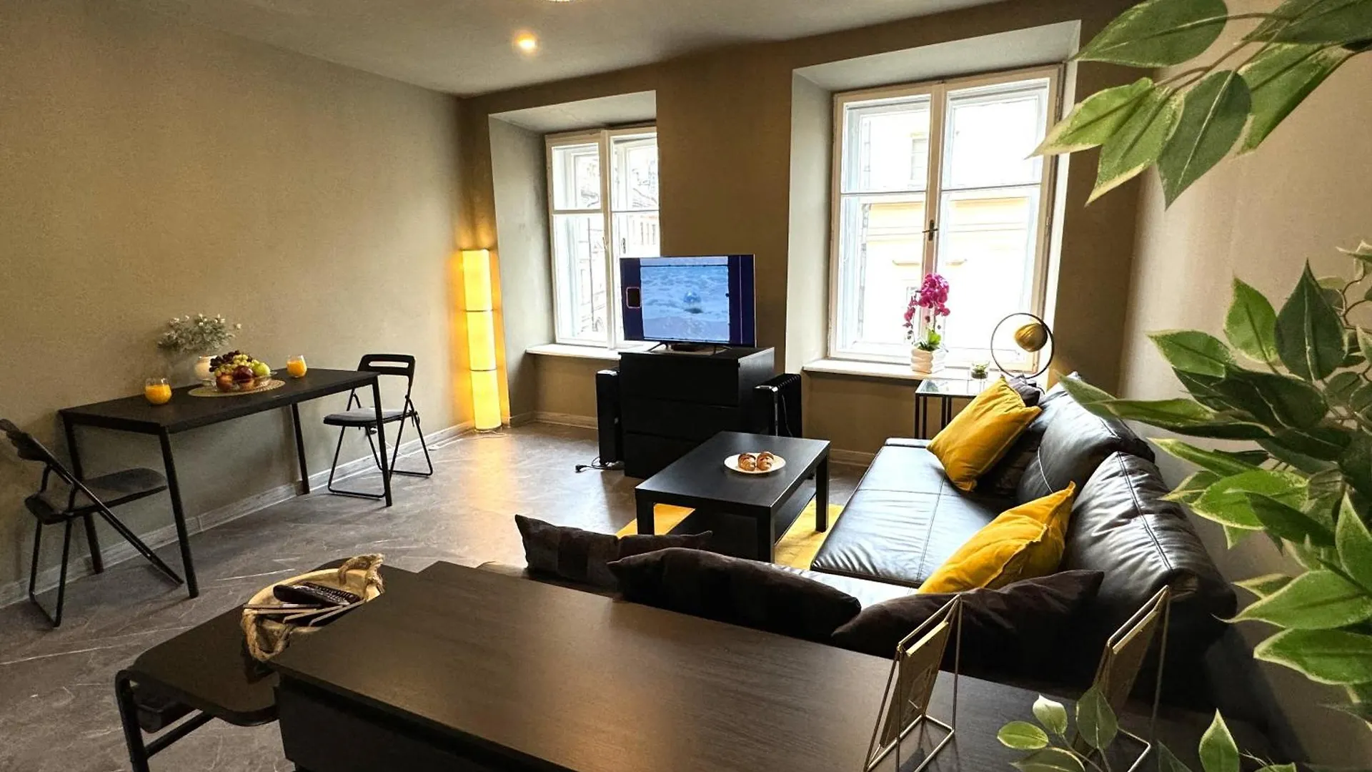 City Center Studio With A View 크라쿠프 폴란드